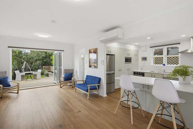 16 Allen Road Raumati Beach_2