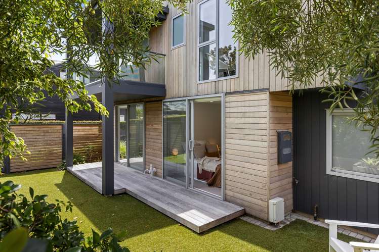 2/43 Princes Street Northcote Point_17