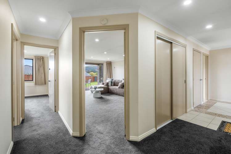 6 Grandvista Drive Green Island_29