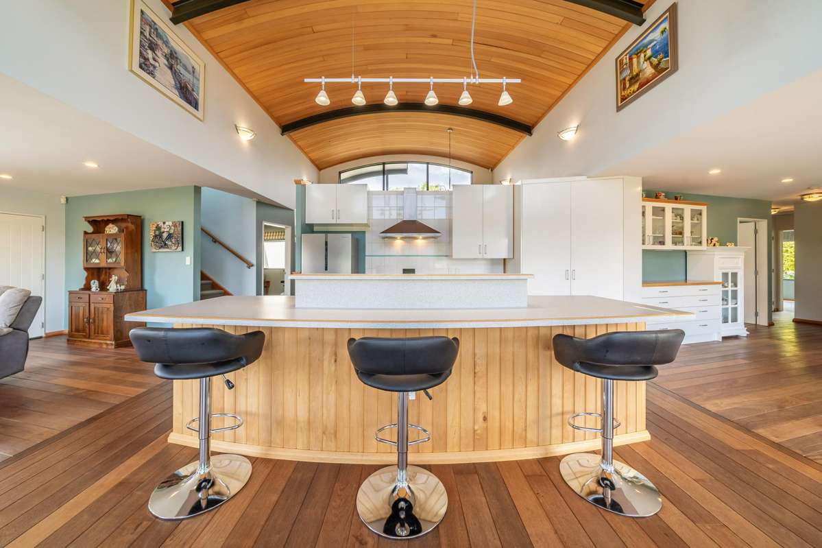 69 Mount Marua Way_2