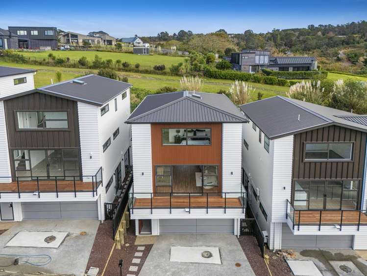 6 Pleasant Way Matakatia_17