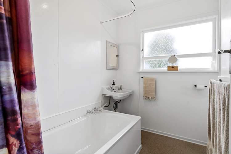 2/12 Oberon Place Avondale_11