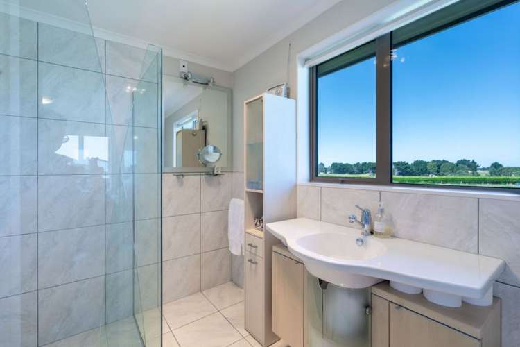 473 Avon Road Tisbury_13