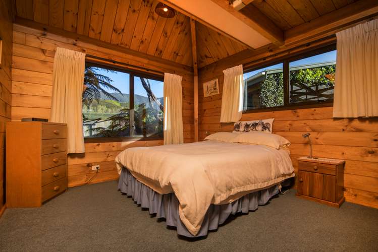 6a Beach Road Waikawa_11