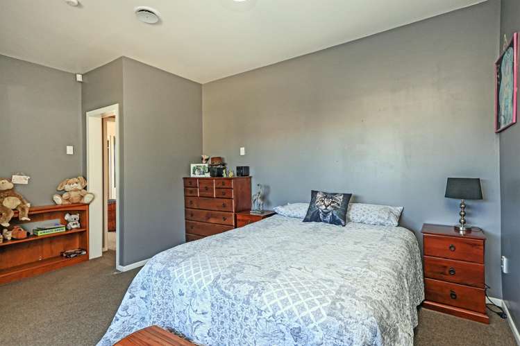 7 Longlands Road East Longlands_12