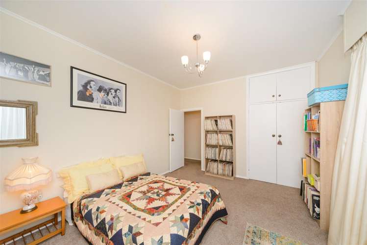 60 Johnson Street Bulls_32