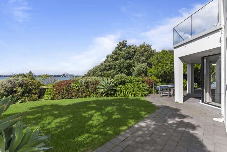 83 Sarsfield Street Herne Bay_18