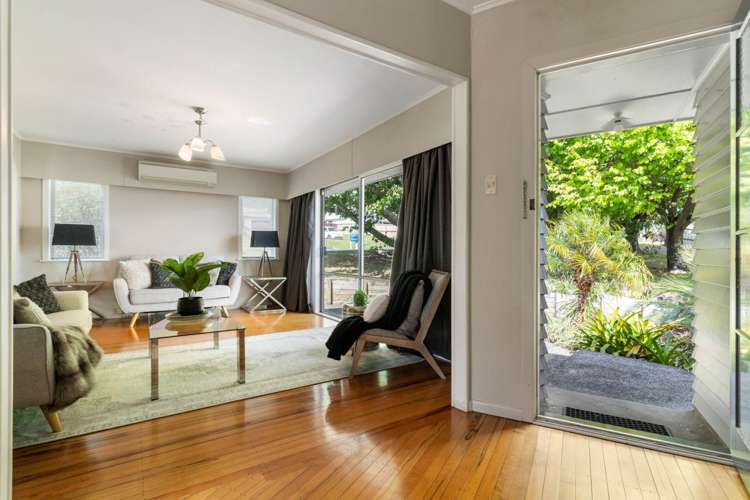 133 Vodanovich Road Te Atatu South_6