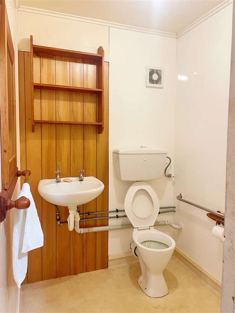 126 North Road Clevedon_14