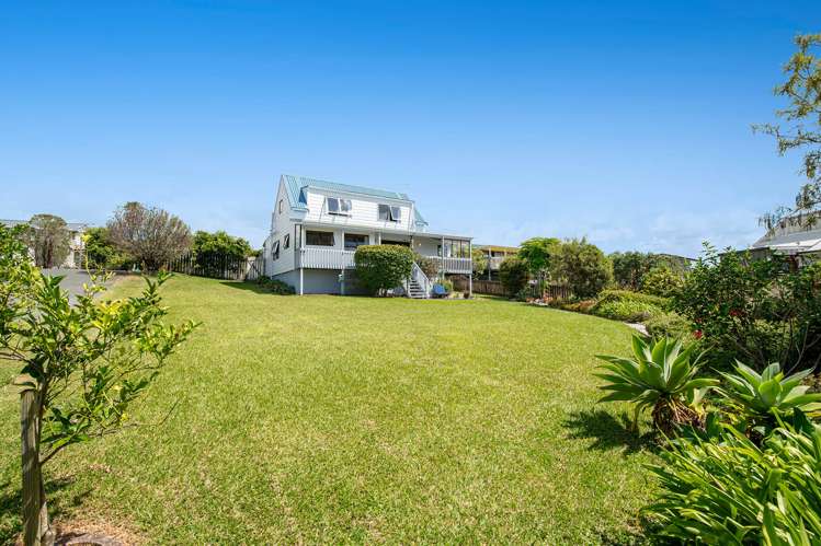 18 Kotuku Place Snells Beach_14