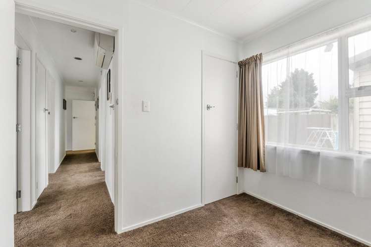29 Andrew Street Elgin_10