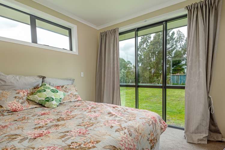 4 George Street Bulls_11