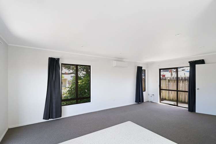 2 Kaikoura Street Maupuia_2