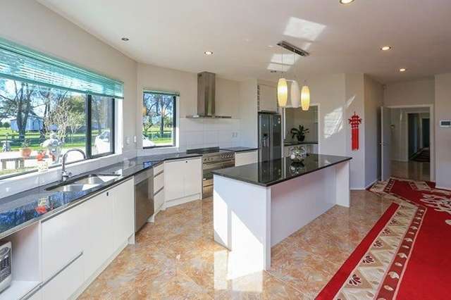 184b Holland Road Puketaha_4