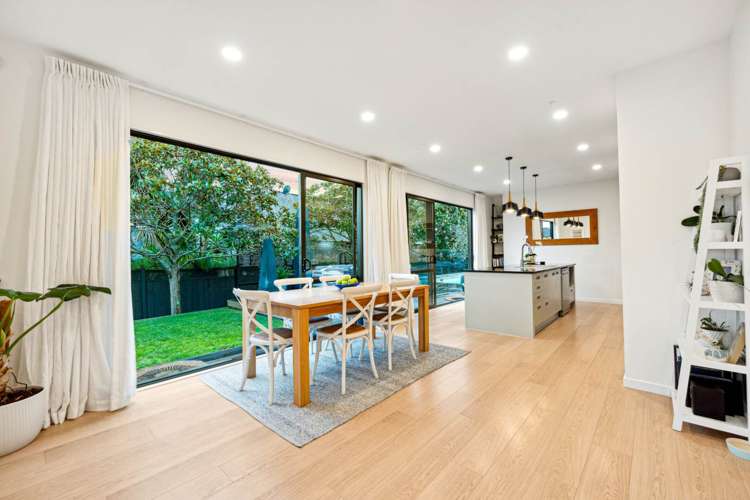 14 Archer Rayner Place Greenhithe_7