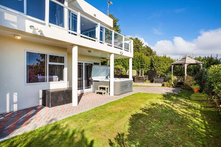 6 Iona Place Papakowhai_10