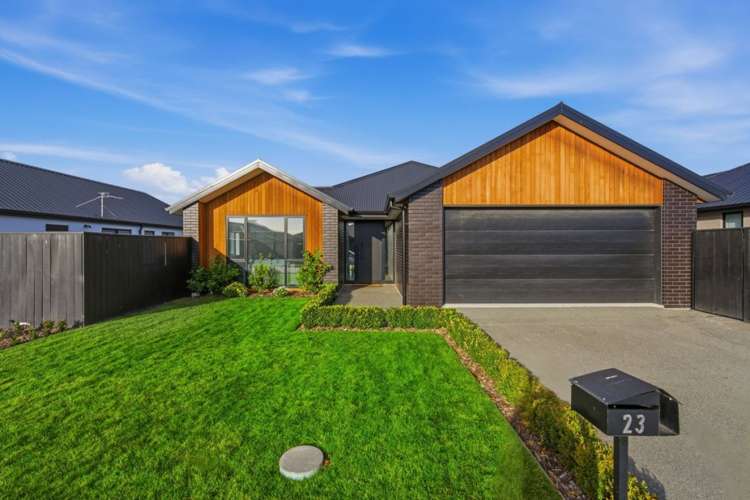 23 Gisele Crescent_0