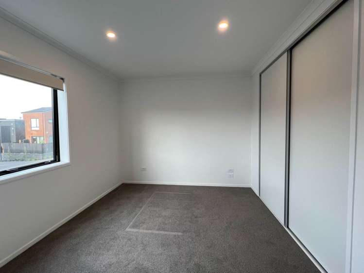 70 Nugget Avenue Hobsonville_6