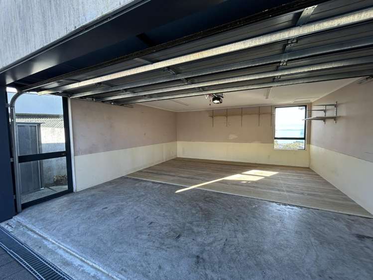 344 Princes Drive Britannia Heights_12