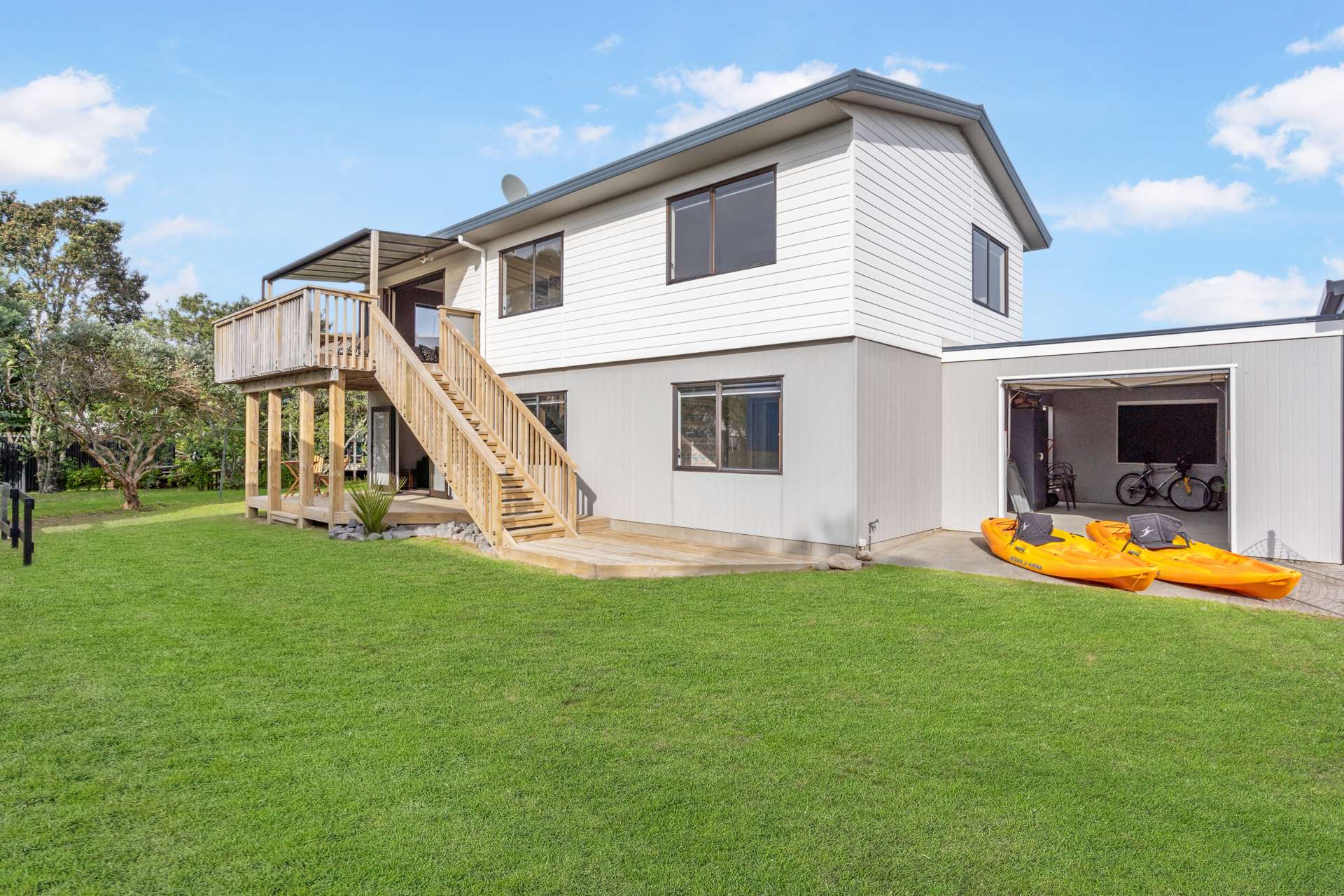 805b Ocean Road Whangamata_0