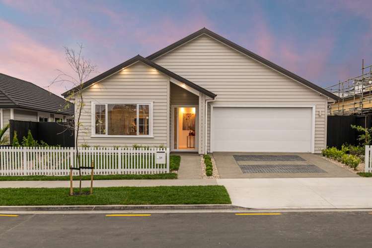 371 Te Taruna Drive_0