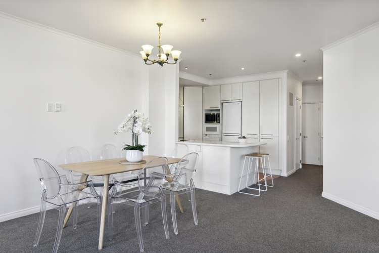 1.1/1 Queens Wharf Wellington Central_5