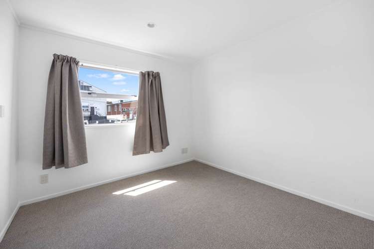 14/3 Ngahura Street Eden Terrace_9