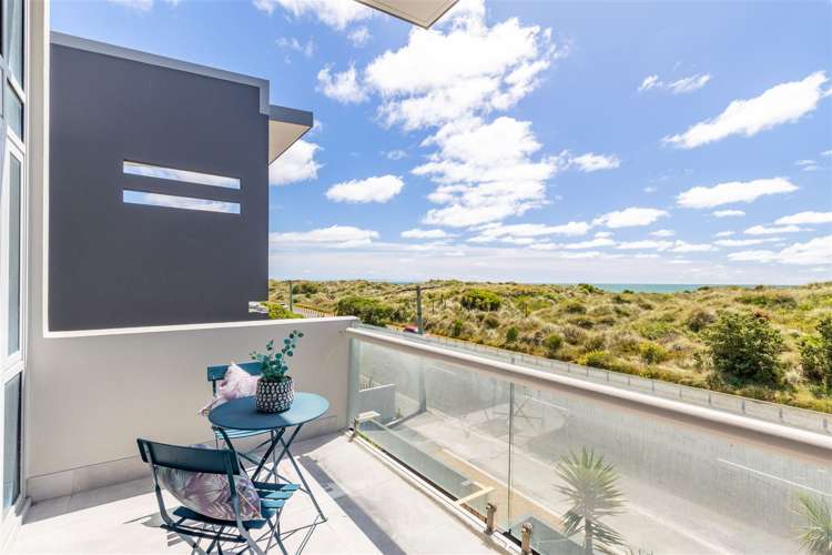 10/272 Marine Parade New Brighton_7