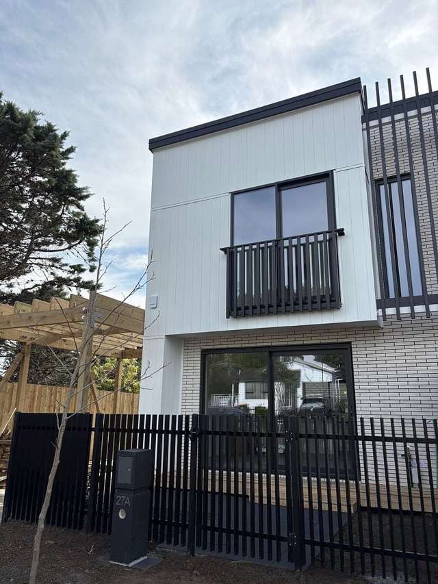 Brand New 3 Bedroom - Prime Location