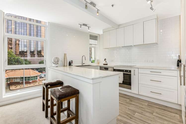 1.6/1 Queens Wharf Wellington Central_9