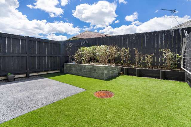 74 Paretaiuru Crescent Papakura_1