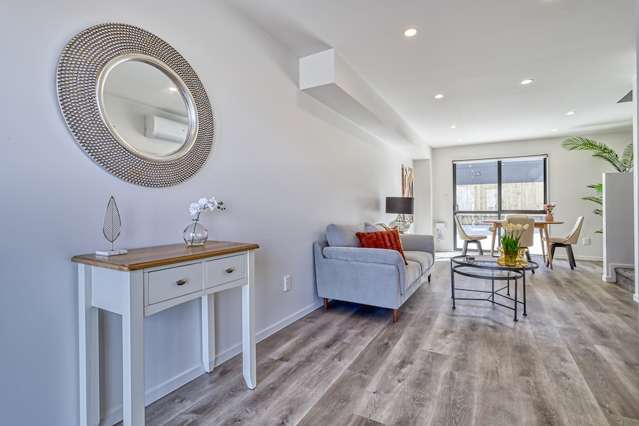 4 Hepburn Road Glendene_3