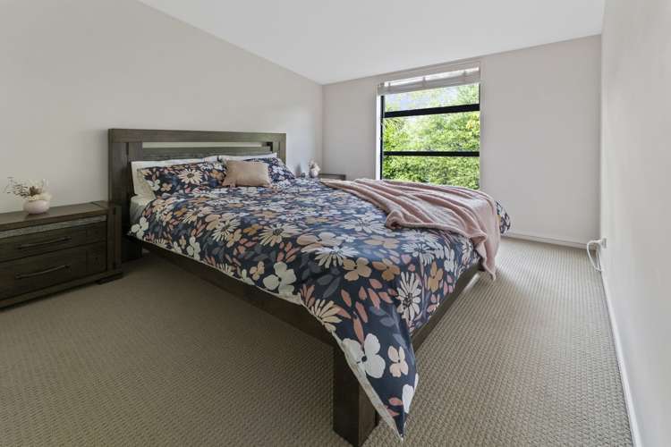 8 Rochdale Way Stoke_14