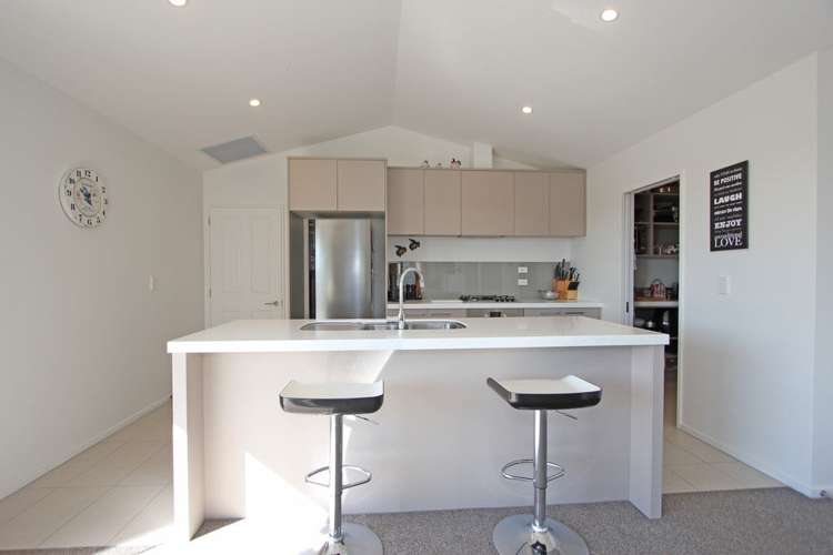 16 Strauss Drive Rolleston_2