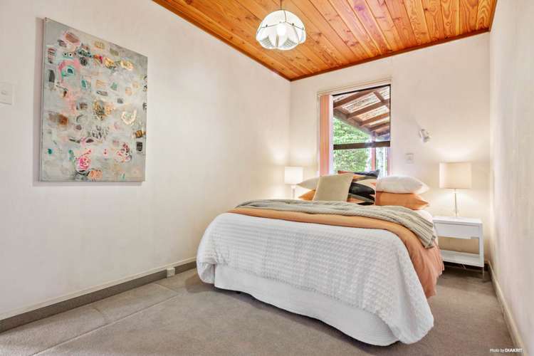 44 Fairmount Road Titirangi_9