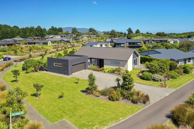 2 Te Heke Place Waikanae_1