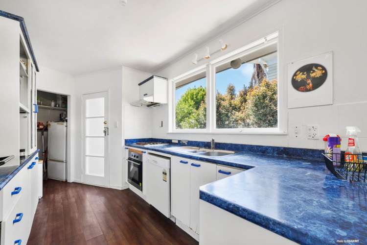 5 Lauderdale Road Birkdale_4