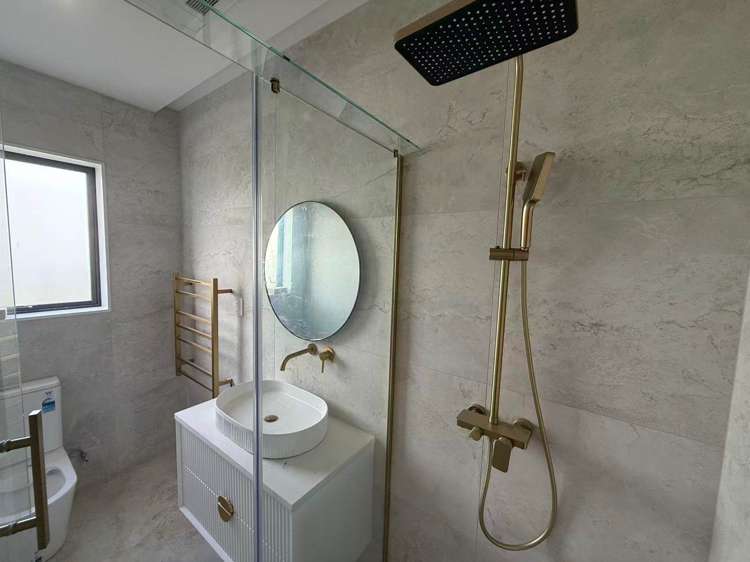 16 Furlough Road Papakura_29