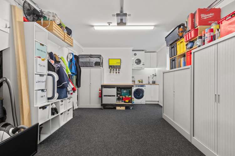 8 Hokioi Drive Kenepuru_20
