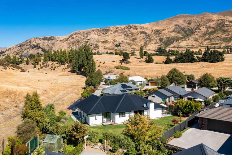 65 Kelliher Drive Wanaka_21