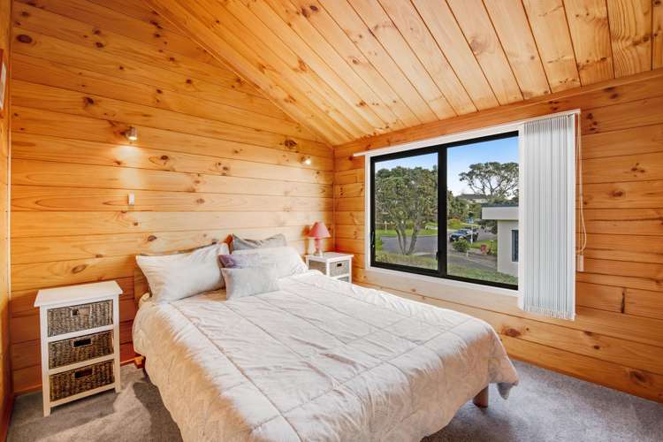 124 Pacific Parade Army Bay_15