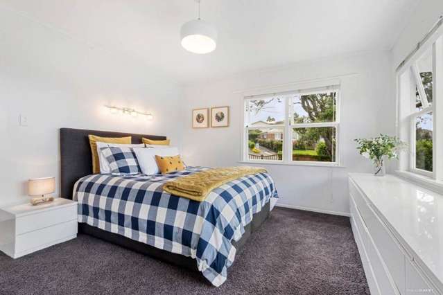 34 South Lynn Road Titirangi_1