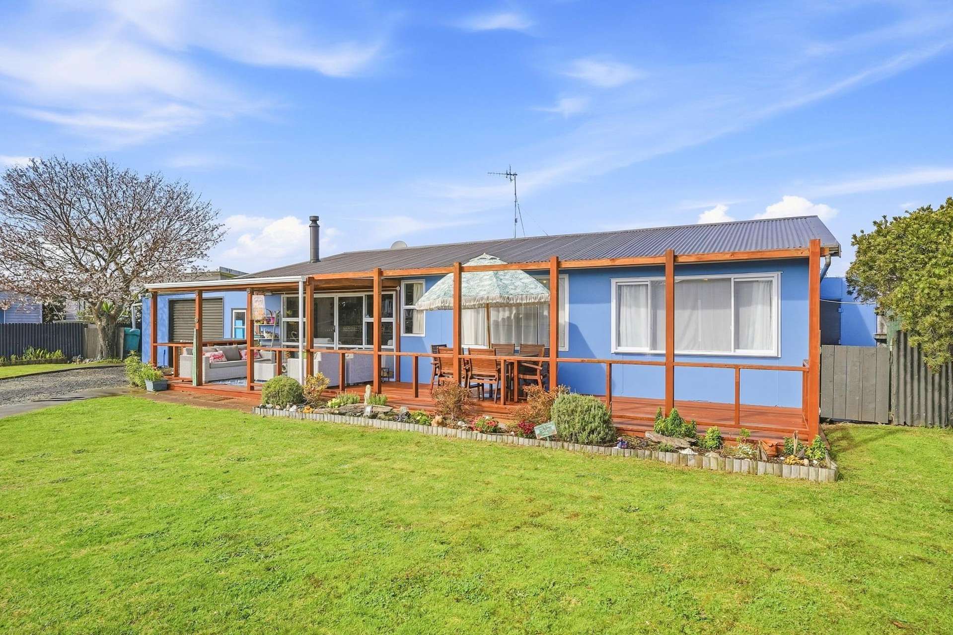 9 Ramona Avenue Waitarere Beach_0
