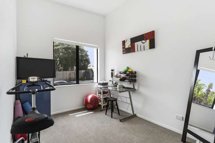 2/78 Orakei Road Remuera_11