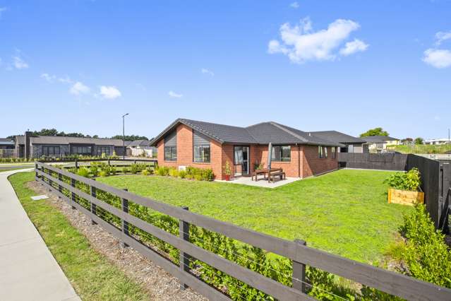 1 Tahuna Minhinnick Drive Glenbrook_1