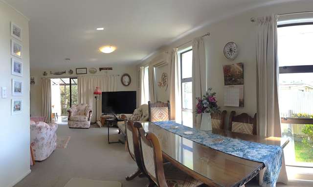 17 Pine Tree Road Kaniere_2