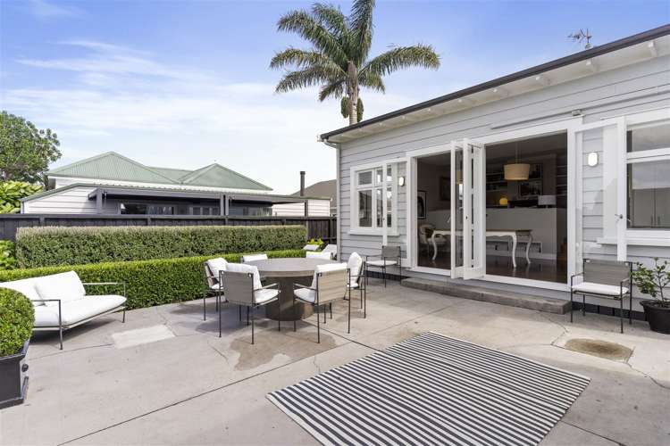 1 Oxton Road Sandringham_13