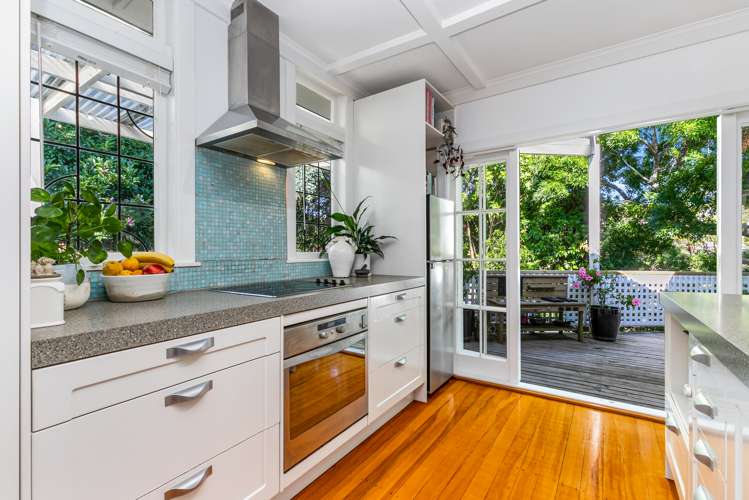 36 Springtime Crescent Stanmore Bay_5