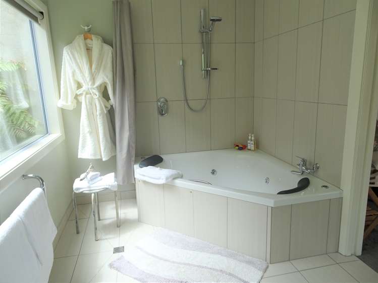 20 Hamilton Street Hokitika_22