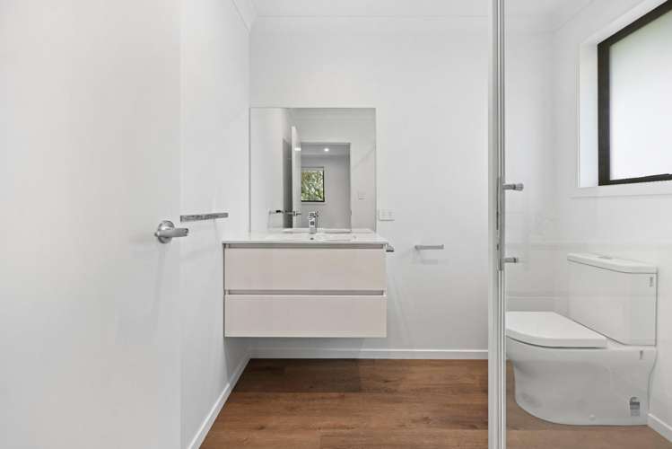 10A Carey Street 1086_7